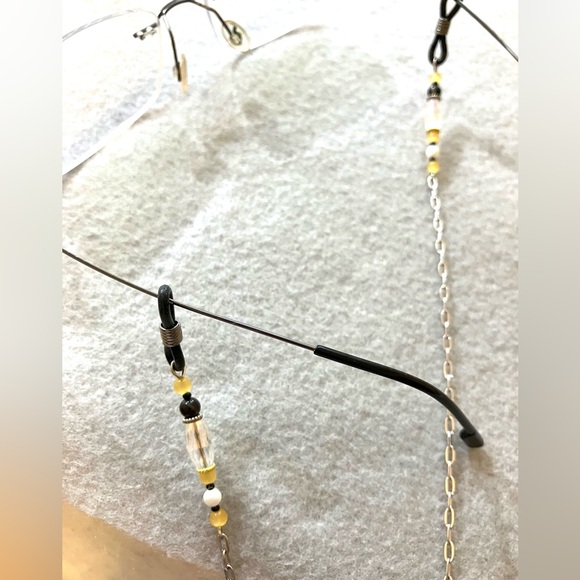 NWT AtriaMinerals Chain for glasses with genuine stones - Picture 3 of 3